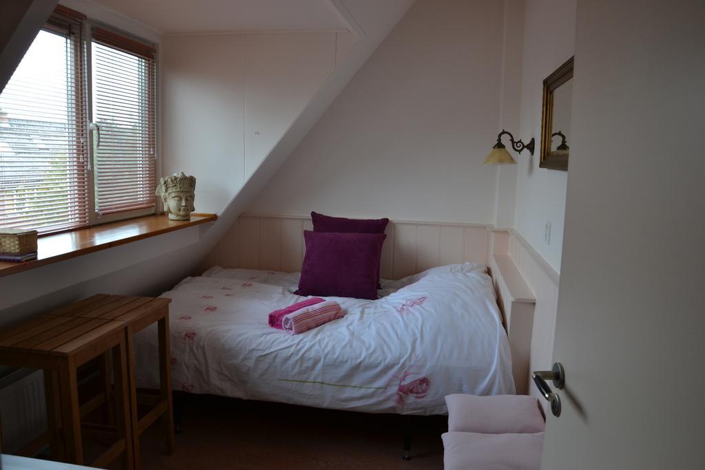 B&B Macbed Checkin-Time 1700-1800 Or Request Before You Book Alkmaar Chambre photo