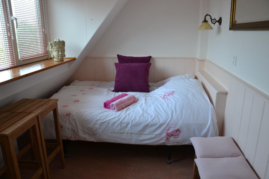 B&B Macbed Checkin-Time 1700-1800 Or Request Before You Book Alkmaar Chambre photo